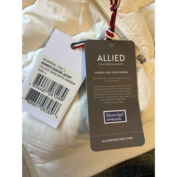 NWT Perfect Moment Womens Snow White Rainbow Queenie Goose Down Jacket Size L - Picture 10 of 16
